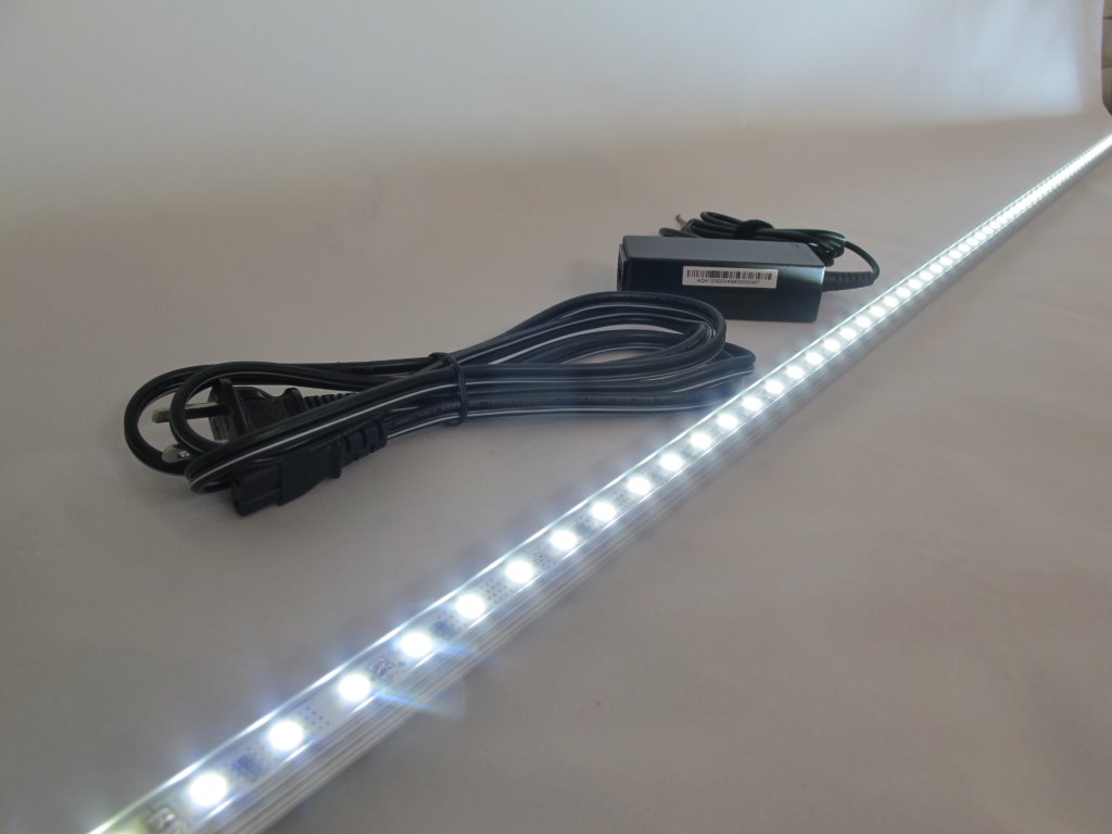 kompensere Definition peeling LED Lights for Display Cases | Store Fixtures And Supplies